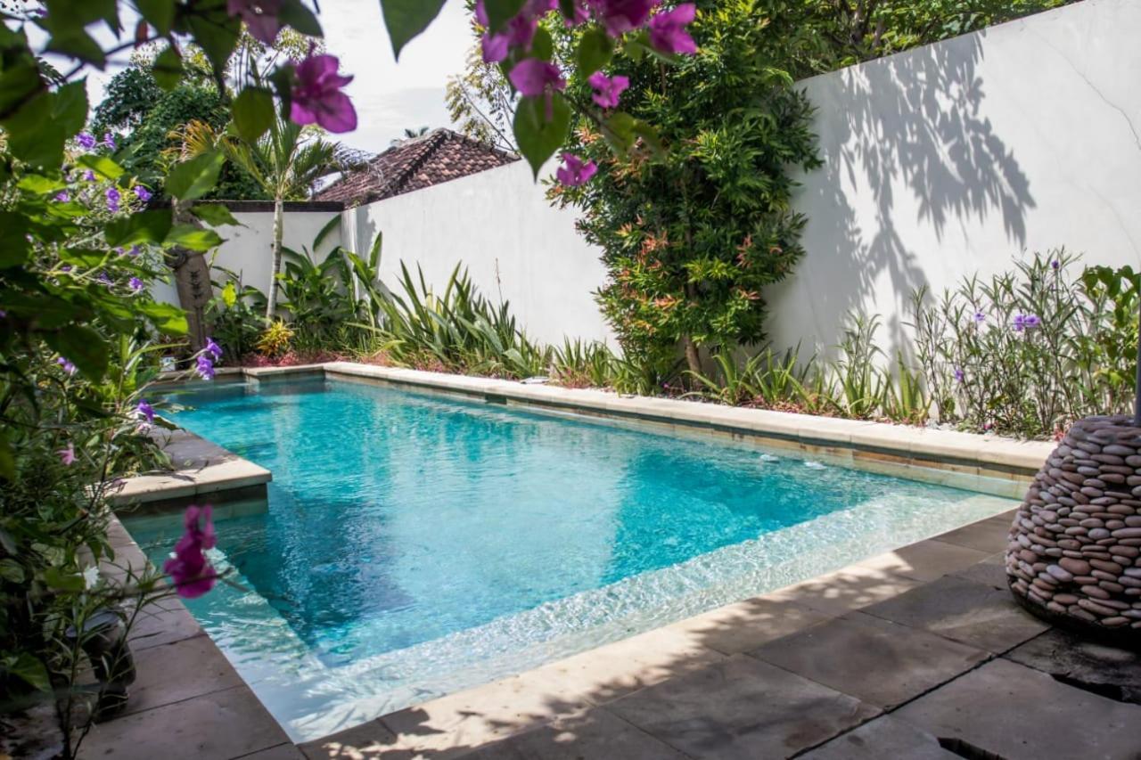 Dhm Surf Villa Kuta  Ngoại thất bức ảnh