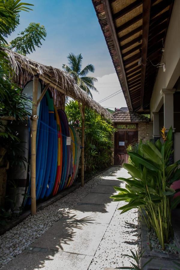 Dhm Surf Villa Kuta  Ngoại thất bức ảnh